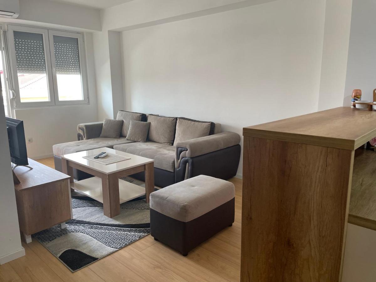 סקופיה Maya Apartment מראה חיצוני תמונה